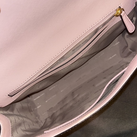 Medium sized Michael Kors Purse/Satchel - Picture 2 of 2